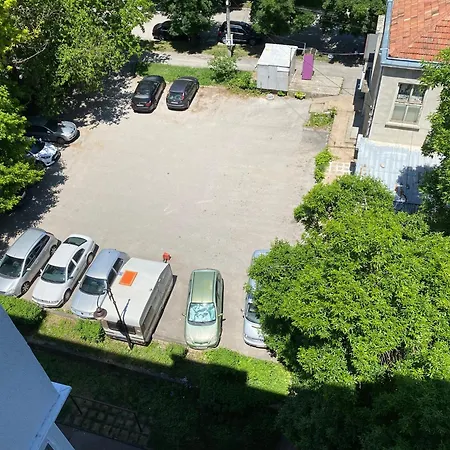 Razgrad Home Апартамент